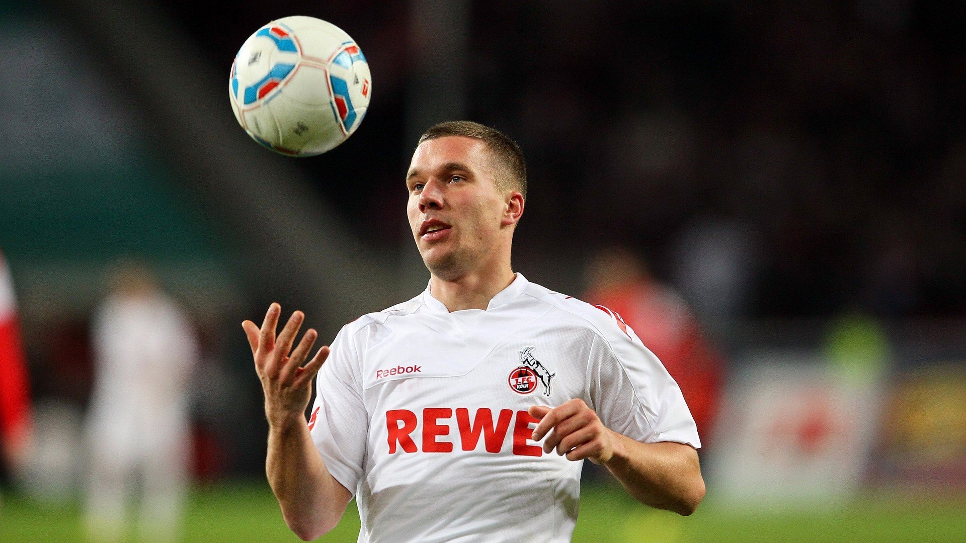 【赛事组织】从现场到线上，全渠道直播带你“云看球”，看球宝云雀直播